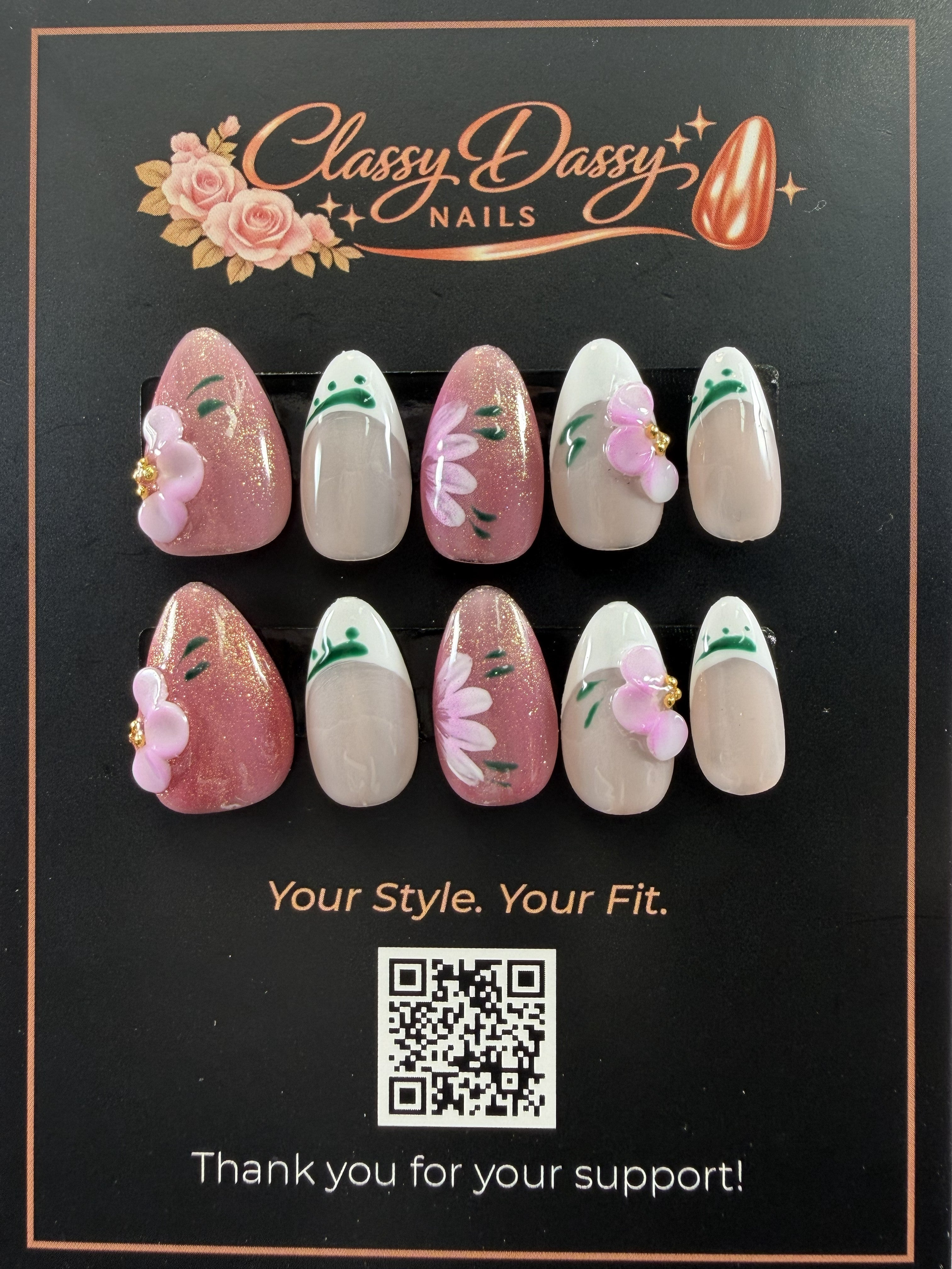 Rose Gold Daisy Charm Almond Press-On Nails – Short Length